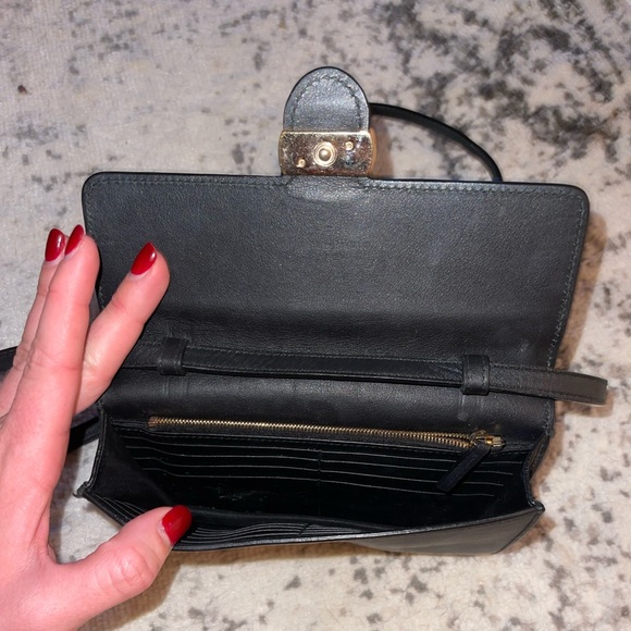 GUCCI BLACK CROSS BODY BAG - Picture 4 of 4